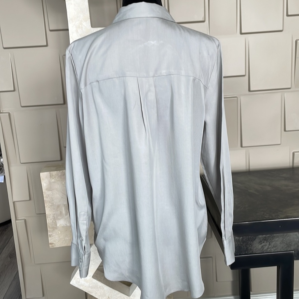 Downeast shirt top gray long sleeve button up front collared Size Large - Picture 8 of 10